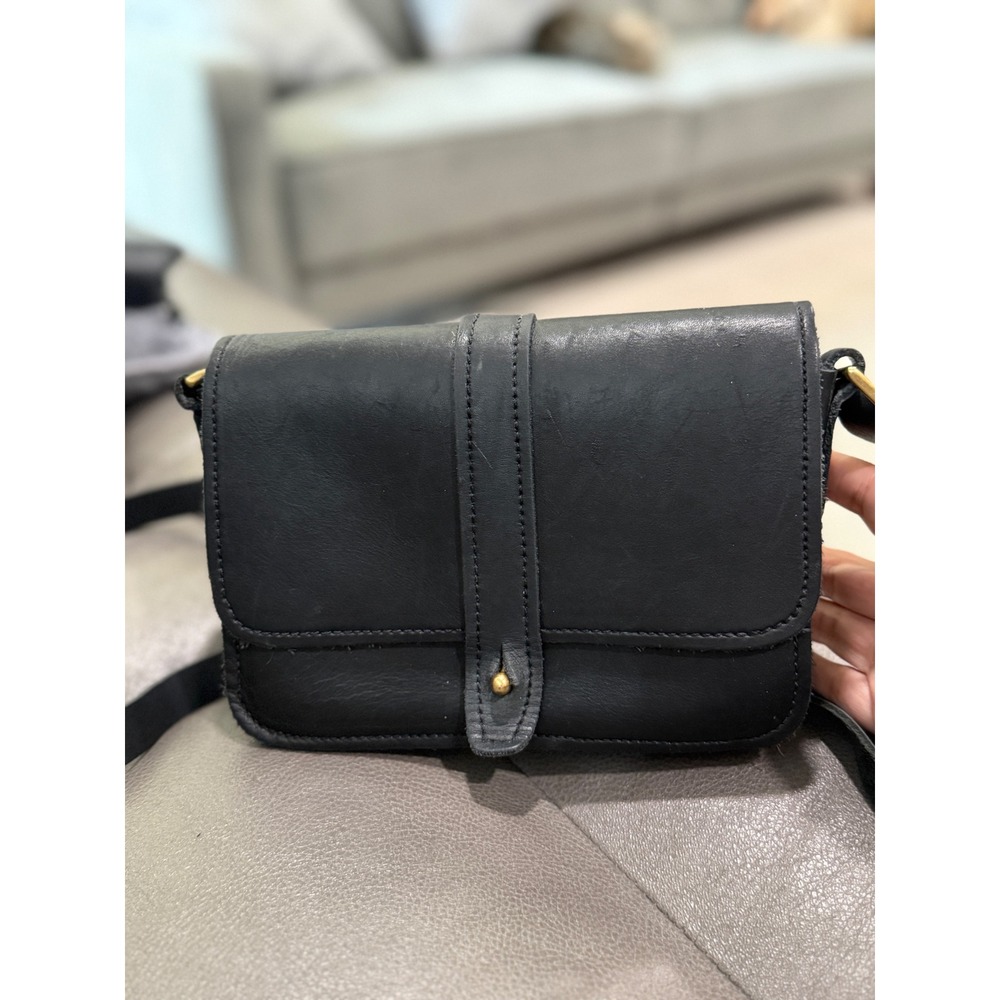 Urban Southern Black Full Grain‎ Leather Crossbody Flap Bag Brass Hardware
